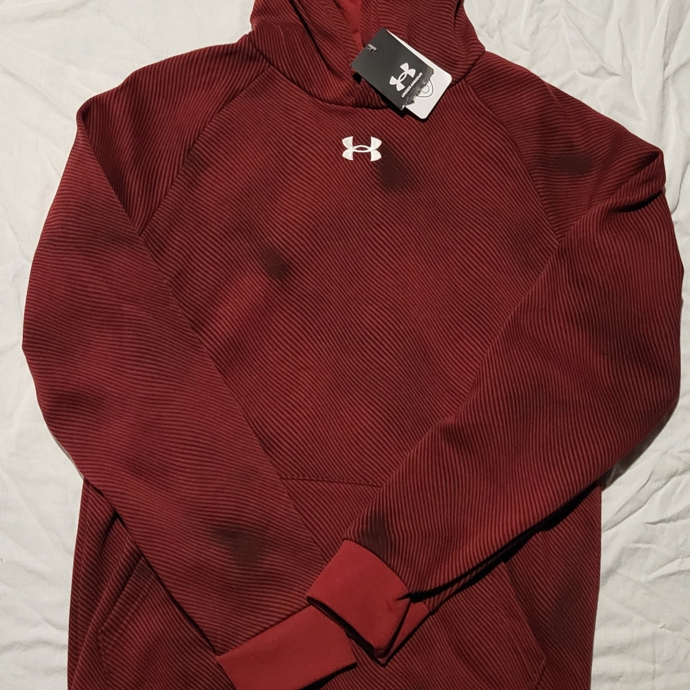 Under Armour Burgundy Pullover